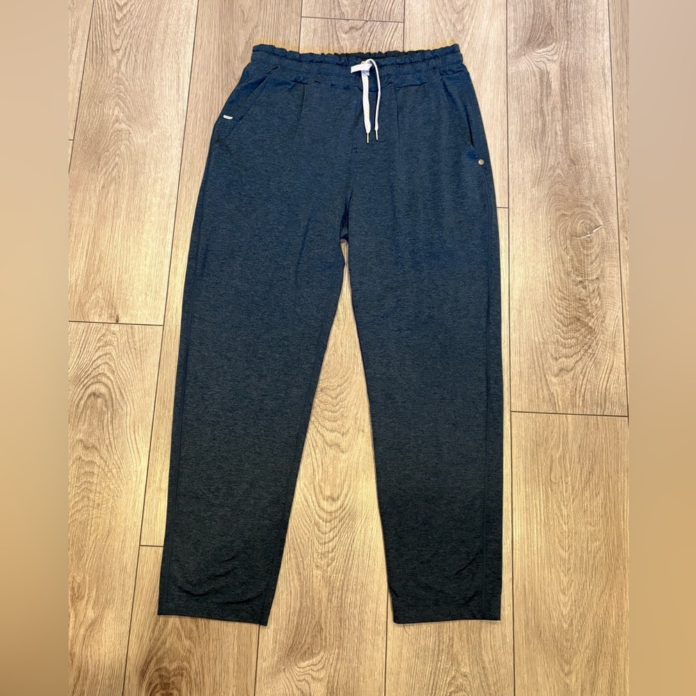 Vuori Ponto Performance Pant Men’s Small/Short– Heather Navy